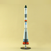 Модель Ракета-Носитель СОЮЗ Грузовой (М1:144)